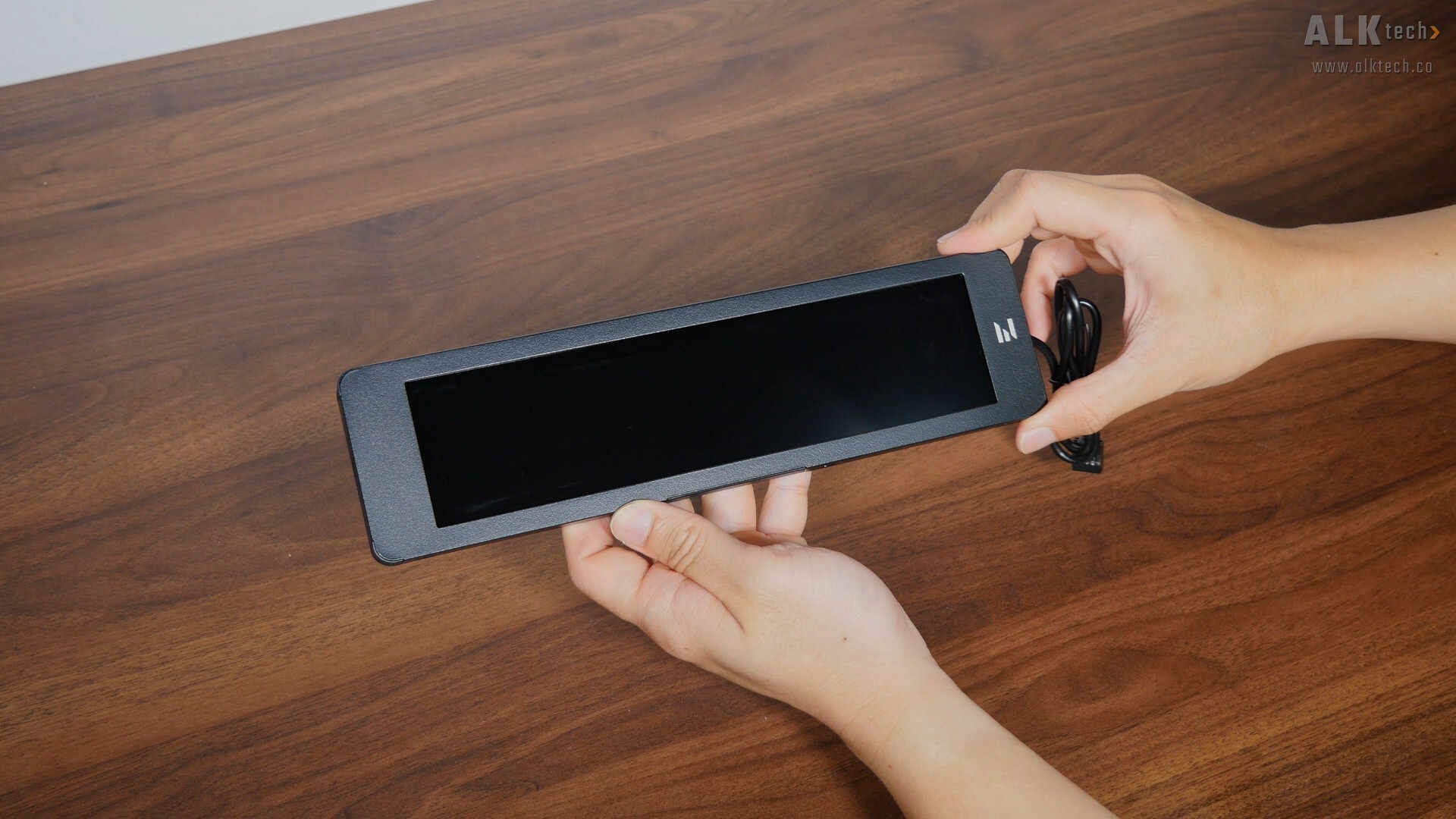 Zalman ZM-MF916 Aesthetics (Front)